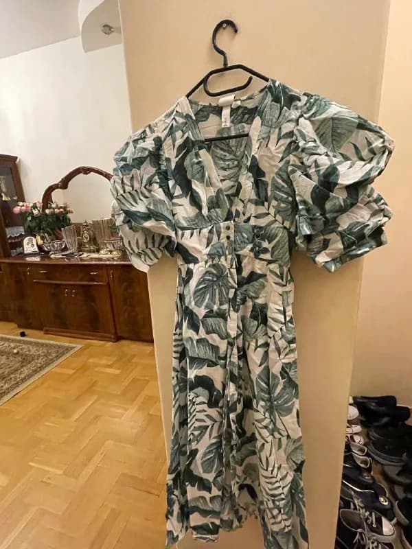 h&m. Ткань —лён. Размер S.Новое.цена 8000драм. Топ replay italy. В идеале. Шёлк. Размер М. Цена 70 — Ереван — 8 000 ֏