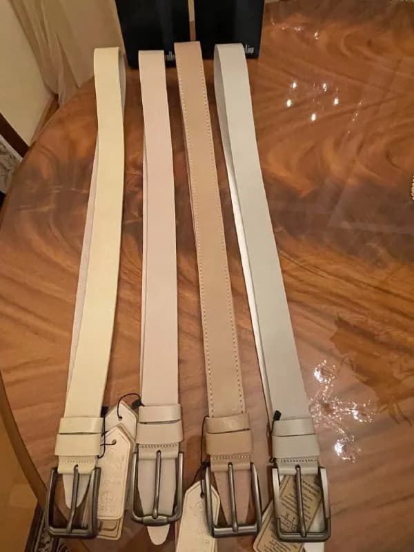 125-127 см. Натуральная цельная кожа! В подарочной коробке. Супер качество. Цена 10000 драм.#ремень# — Ереван — 10 000 ֏