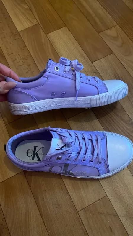 2. Думала разношу, но нет. Покупала за 25.000 драм. Отдам за 15.000 драм. — Ереван — 25 000 ֏