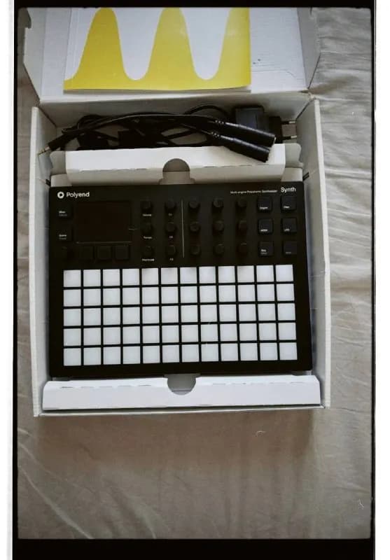 Polyend Synth + кейс Analog Cases в состоянии как нового. — Батуми — 400 $