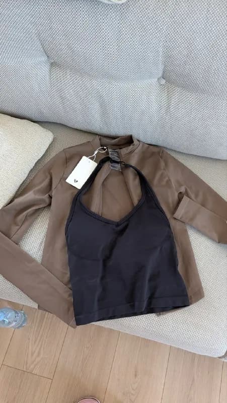 Новые рашгард и топ размер S — Батуми — 50 ₾