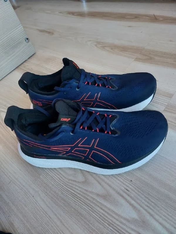 ASICS Gel Nimbus 25 — Батуми — 230 ₾