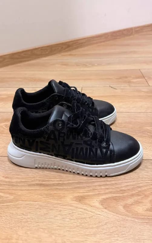 Emporio Armani, оригинал (39 размер) — Тбилиси — 125 ₾