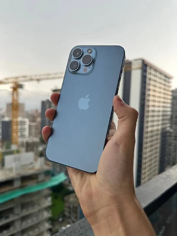 iPhone 13 pro max Sierra blue — Батуми — 980 ₾