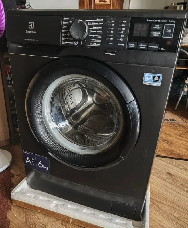 Electrolux PerfectCare 600, загрузка 6 кг. — Батуми — 250 ₾