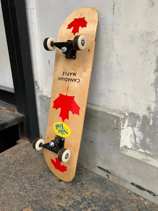 skateboard — покупал в местном магазине за 70 л — Батуми — 40 ₾