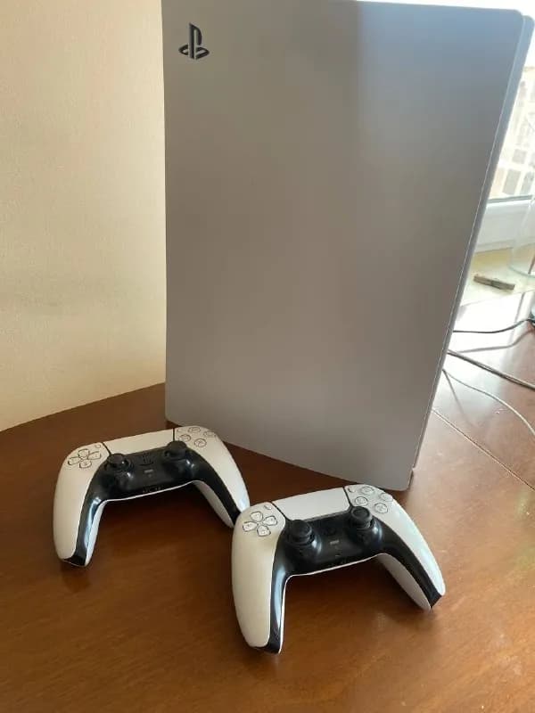 PS5 (play station 5) с дисководом, 1 TB памяти — Ереван — 190 000 ֏