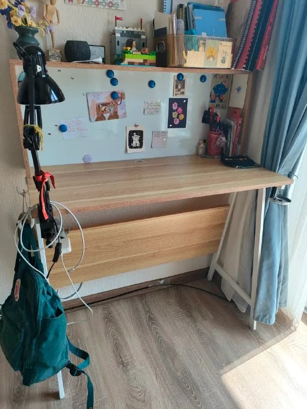2 боковых крючка для рюкзака/наушников и подстаканник — Тбилиси — 100 ₾