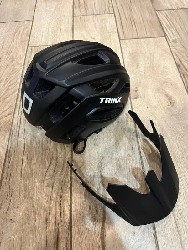 Шлем trinx — Батуми — 50 ₾