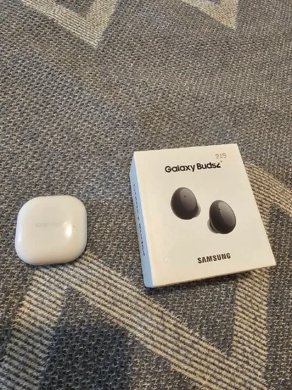 Galaxy Buds 2 — Тбилиси — 70 ₾