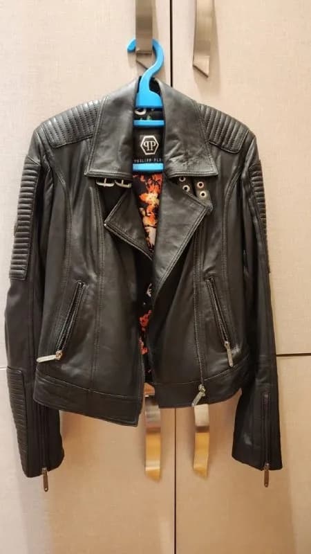 1) Продаётся оригинальная куртка Philipp Plein. — Тбилиси — 100 ₾