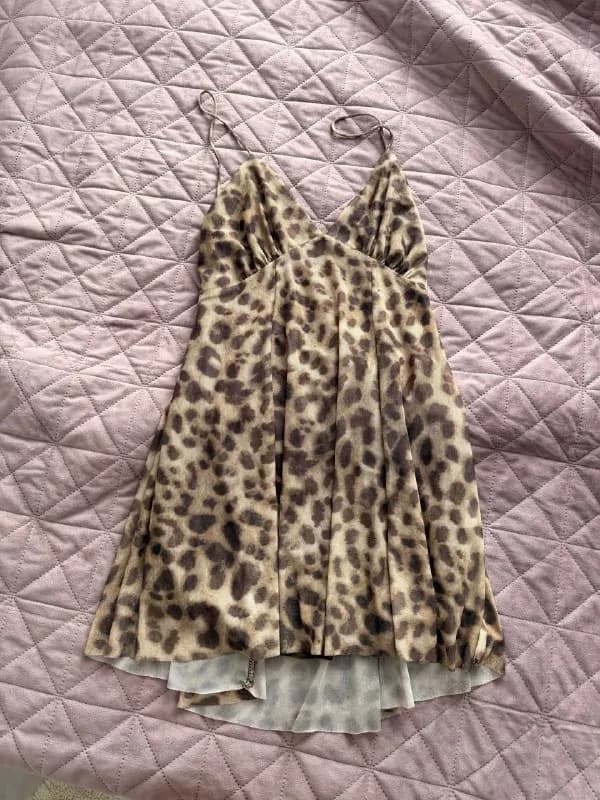 Короткий сарафан с открытой спинкой XS, новый — Батуми — 15 ₾
