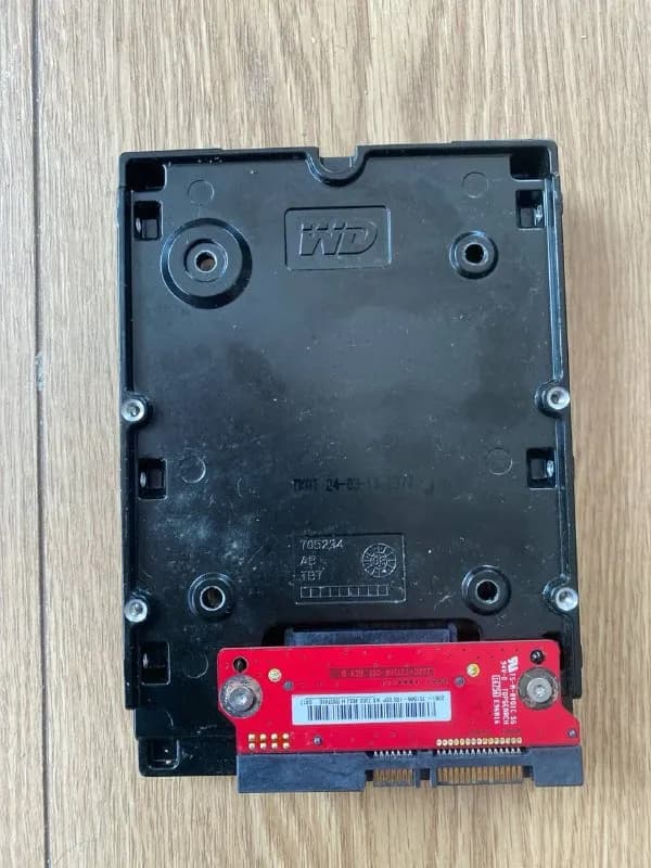 HDD 2.5 — HDD 3.5 с радиатором охлаждения и термопрокладками. — Батуми — 5 ₾