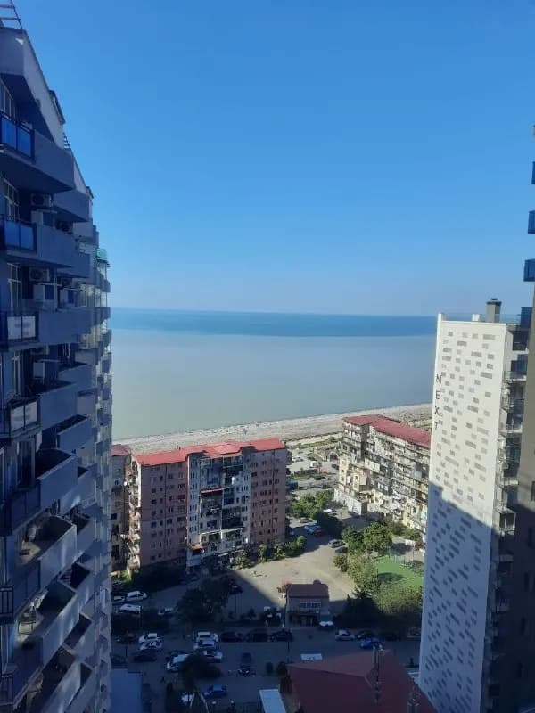 1+1 за 500$ — Батуми — 500 $