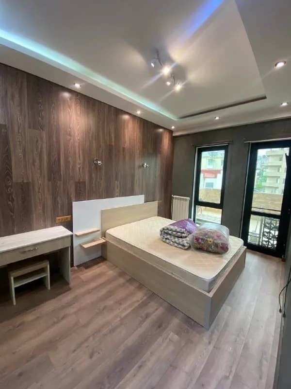 700$🏡[телефон]⬆️Сдается квартира в Сабуртало с большой верандой на улице Отара Лорткипанидзе (Шанха — Тбилиси — 700 $