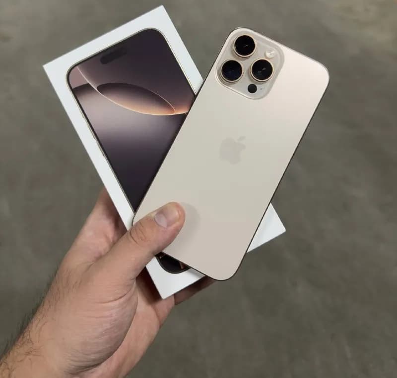 iPhone 16 Pro Max 256 ГБ (SIM + eSIM). Состояние идеальное, безупречное — никаких царапин. Не вскрыв — Тбилиси — 2 500 ₾