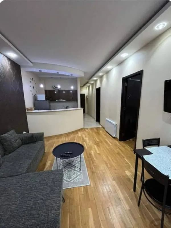 2+1 по улице Пиросмани, 1а — Батуми — 600 $