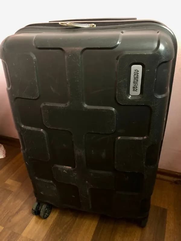 American Tourister — Батуми — 65 ₾