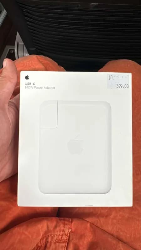 FOR SALE — Apple 140W USB-C Power Adapter — Батуми — 300 ₾