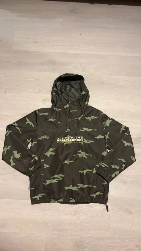 Anorak Napapijri like new — Батуми — 150 ₾