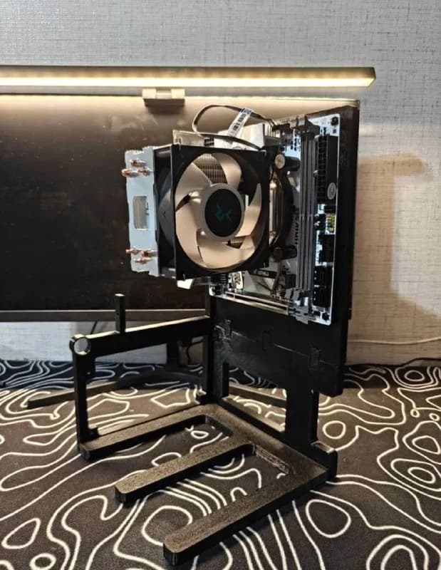 open-frame корпус + процессор i7-13650HX (Q1K4, 6 п-ядер, 8 е-ядер, с оверклоком) + Unika b760 ITX BL — Батуми — 400 ₾