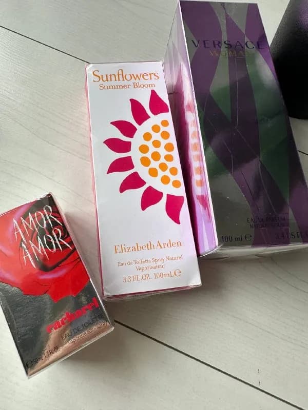 Духи Versace, Elizabeth Arden, Cacharel — Тбилиси — 180 ₾