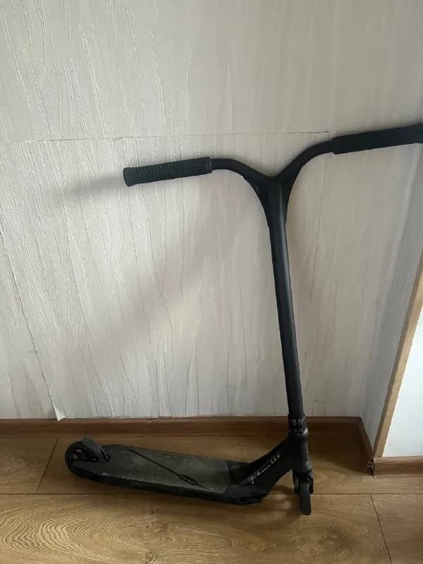 ethic erawan v2 black”(medium) — Тбилиси — 1 000 ₾