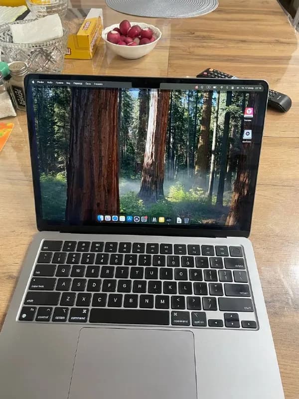 MacBook Air 13 M2 — Батуми — 1 700 ₾