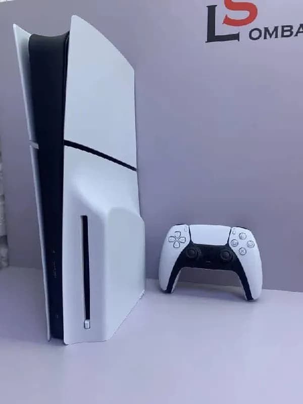 Playstation 5 Slim Disk Версия в идеальном состоянии. Привезена из Германии. Как новая. В комплекте — Тбилиси