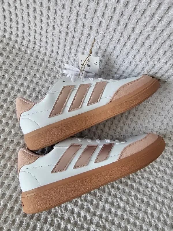 Adidas, 39 размер. 190 лари. — Тбилиси — 190 ₾