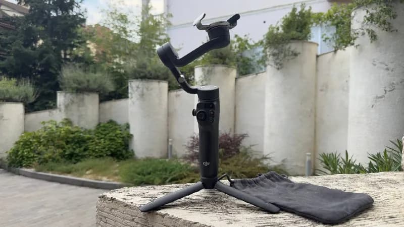 DJI Osmo mobile 6. Отличная вещь с полным комплектом: чехол, коробка, тринога, стабилизатор, магнитн — Тбилиси — 230 ₾