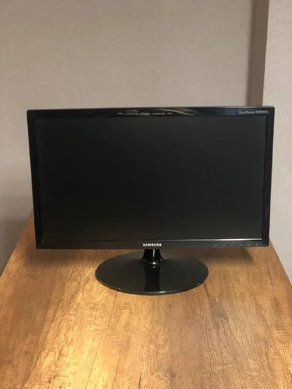 Samsung Syncmaster S22B150 60гц — 50 лари — Тбилиси — 50 ₾