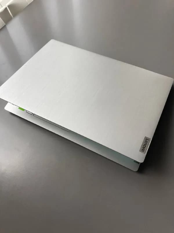LENOVO — 500 ₾ — Батуми — 500 ₾