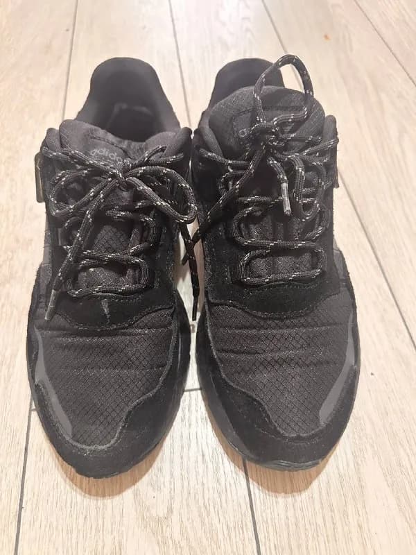 adidas cortex, размер 40, в отличном состоянии. Надевались только три раза. Цена 35 лари. — Батуми — 35 ₾