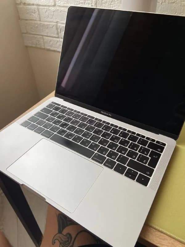MacBook Pro 13» (2017) — Тбилиси — 250 ₾