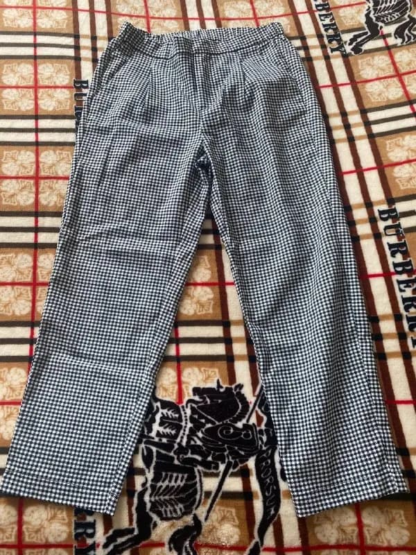 Новые брюки женские укороченные — Тбилиси — 30 ₾