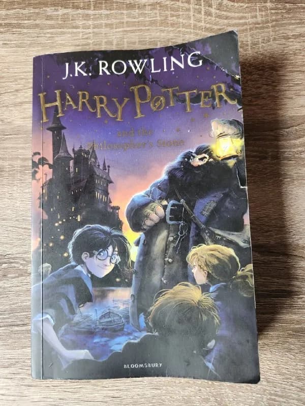 Гарри Поттер книга на английском — Батуми