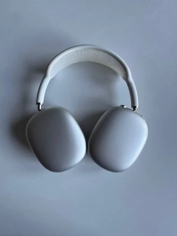 Apple AirPods Max (Silver) — Оригинал — Тбилиси — 1 200 ₾
