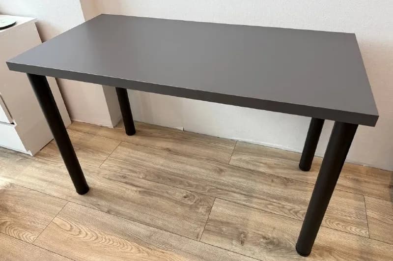 120×60 с толстой столешницей — Батуми — 220 ₾