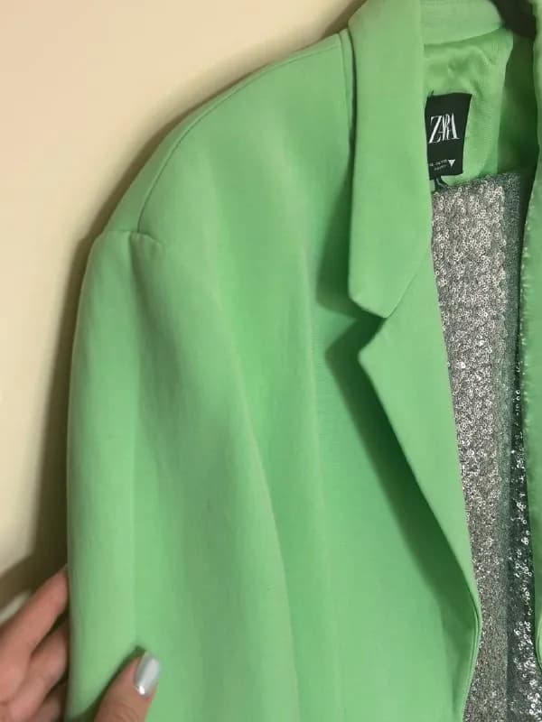 L, Zara. — Тбилиси — 70 ₾