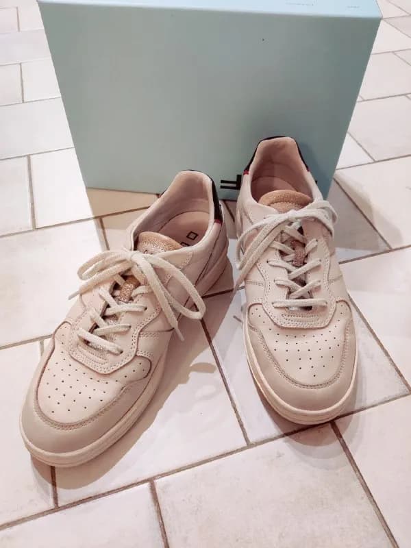D.A.T.E (Италия) из магазина 'Studio by shoes gallery' — Тбилиси — 250 ₾