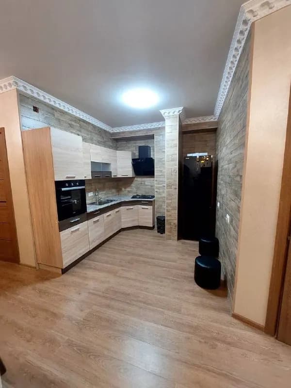 2+1 по улице Ангиса, 15 — Батуми — 700 $