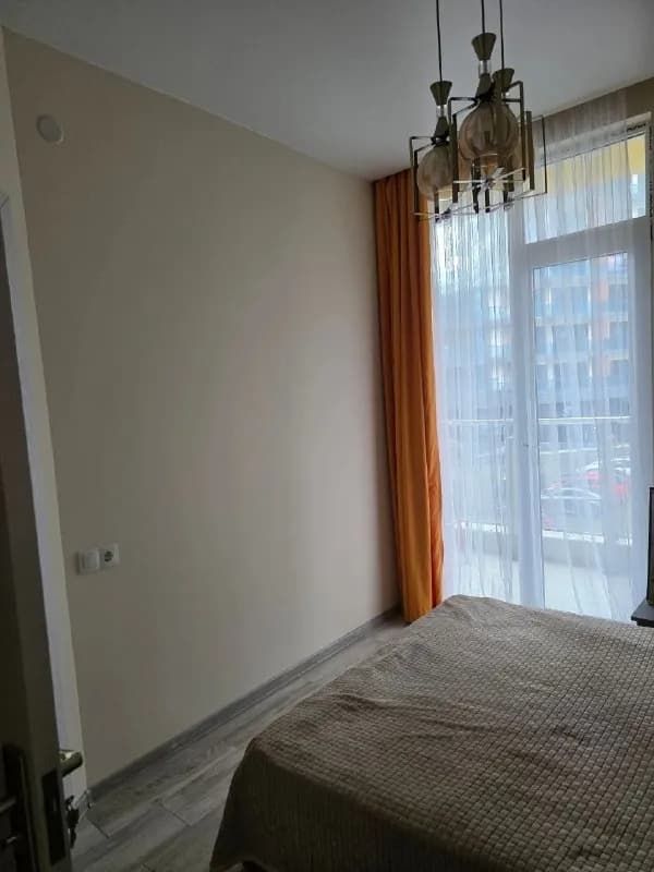 1+1по адресу: Ангиса 78 — Батуми — 450 $