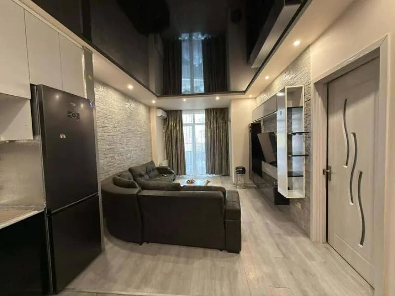 2 отдельные спальни — Батуми — 600 $