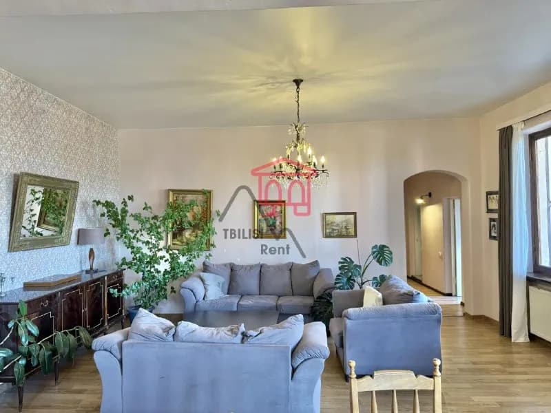 2й этаж и первый ваш будет🌿 — Тбилиси — 1 800 $