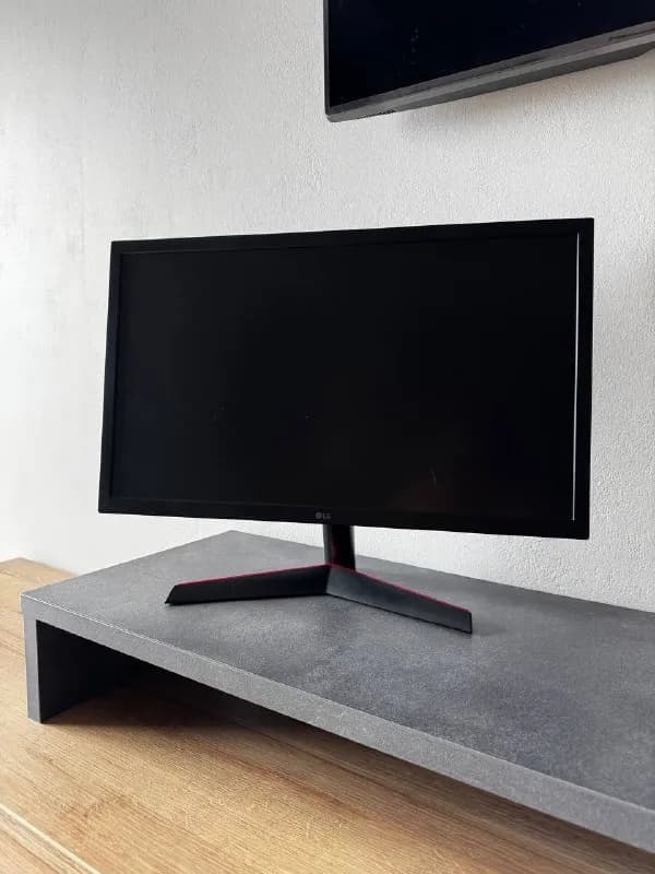 LG — Тбилиси — 100 ₾
