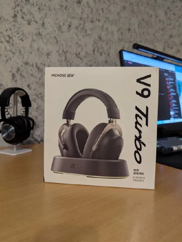 MCHOSE V9 Turbo+ Wireless Gaming Headset with Magnetic Charging Dock — Тбилиси — 270 ₾
