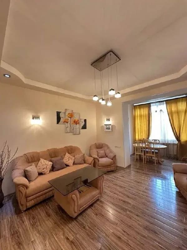 3 комн. квартира: Братьев Алиханян 8 — Ереван — 410 000 ֏
