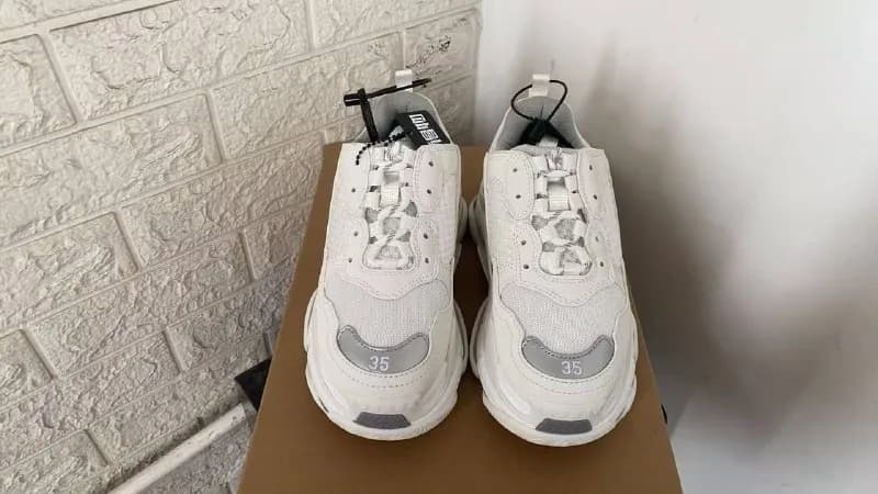 Balenciaga кроссовки — носились 2 раза — Батуми — 100 ₾