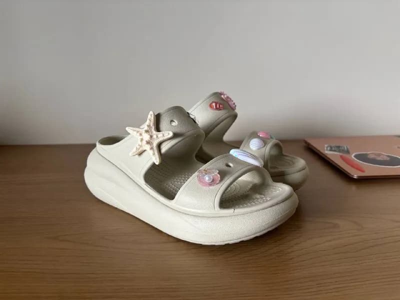 crocs шлепки — Батуми — 80 ₾